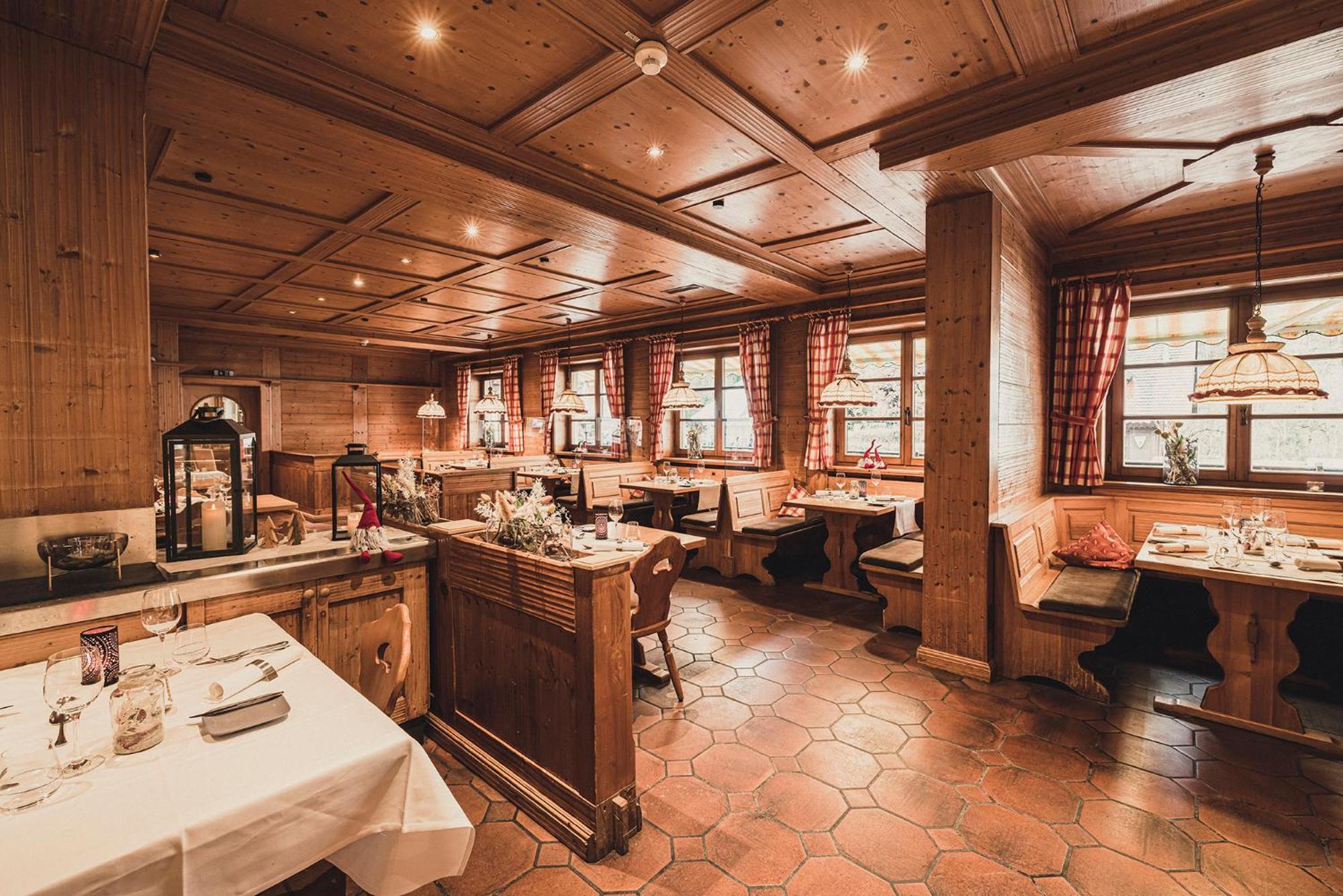 Hotel Hofgut Sternen - Ravennaschlucht ไบรท์เนา ภายนอก รูปภาพ